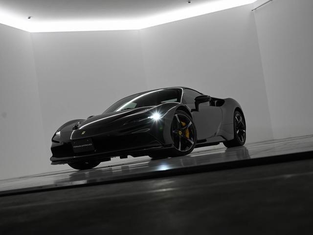 ＳＦ９０ストラダーレ Ｆ１　ＤＣＴ　Ｅ４ＷＤ　Ｃａｎｎａ　Ｄｉ　Ｆｕｃｉｌｅ　フェラーリ認定中古車　メーカー保証付　フェラーリ・ロードサイドアシスタンス　Ｆｅｒｒａｒｉ　Ａｐｐｒｏｖｅｄ（22枚目）