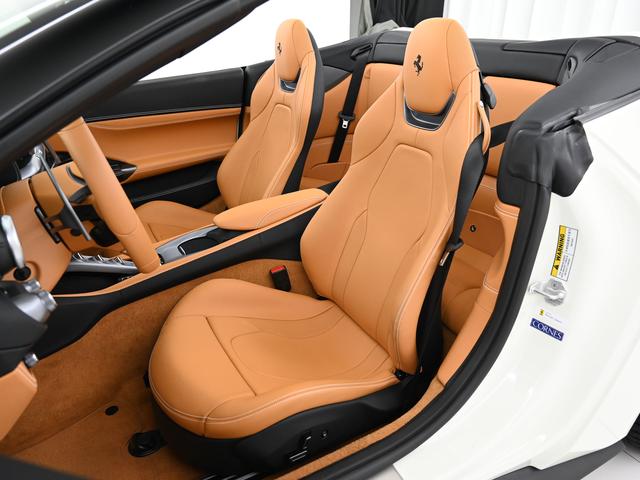ポルトフィーノM F1 DCT ツートンボディペイント フェラーリ認定中古車 メーカー保証付 フェラーリ・ロードサイドアシスタンス Ferrari Approved(3枚目)