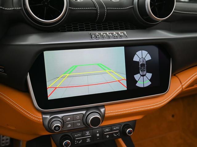ポルトフィーノM F1 DCT ツートンボディペイント フェラーリ認定中古車 メーカー保証付 フェラーリ・ロードサイドアシスタンス Ferrari Approved(14枚目)