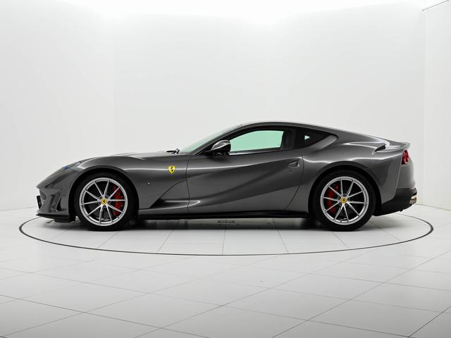 812スーパーファスト F1 DCT デイトナスタイルシート Blu America フェラーリ認定中古車 メーカー保証付 フェラーリ・ロードサイドアシスタンス Ferrari Approved(8枚目)