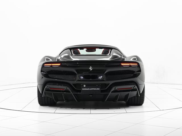 296GTS F1 DCT NeroDaytona アップルカープレイ フェラーリ認定中古車 メーカー保証付 フェラーリ・ロードサイドアシスタンス Ferrari Approved(6枚目)