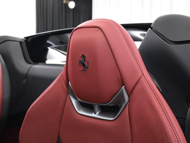 296GTS F1 DCT NeroDaytona アップルカープレイ フェラーリ認定中古車 メーカー保証付 フェラーリ・ロードサイドアシスタンス Ferrari Approved(16枚目)
