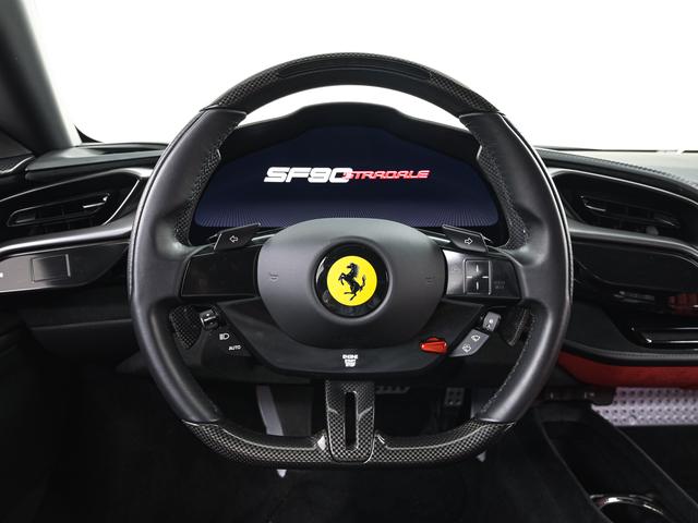 SF90ストラダーレ アセットフィオラノ フェラーリ認定中古車 メーカー保証付 フェラーリ・ロードサイドアシスタンス Ferrari Approved(11枚目)