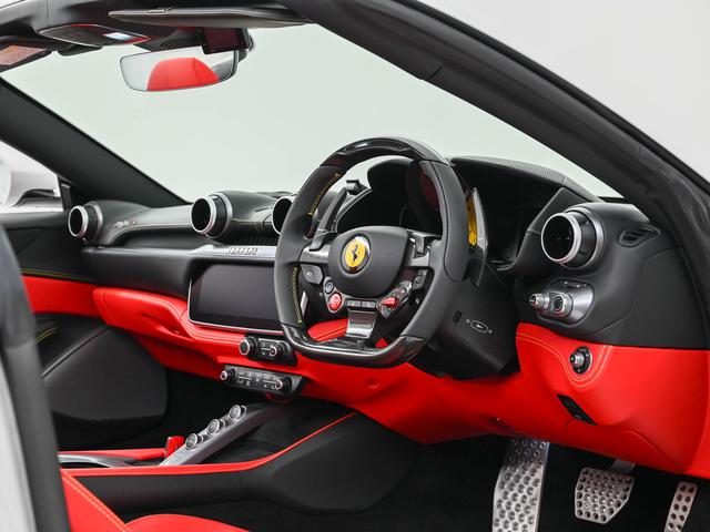ポルトフィーノM F1 DCT LED付ステアリング フェラーリ認定中古車 メーカー保証付 フェラーリ・ロードサイドアシスタンス Ferrari Approved(3枚目)