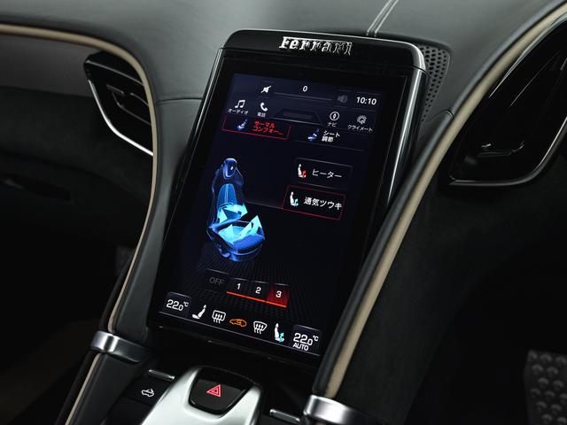 ローマスパイダー F1 DCT Blu Roma サラウンドビューカメラ フェラーリ認定中古車 メーカー保証付 フェラーリ・ロードサイドアシスタンス Ferrari Approved(21枚目)