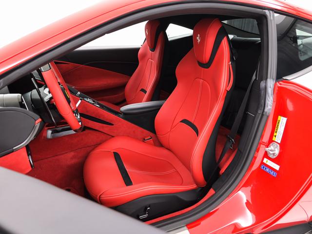 ローマ F1 DCT サラウンドビューカメラ バックレーダー フェラーリ認定中古車 メーカー保証付 フェラーリ・ロードサイドアシスタンス Ferrari Approved(4枚目)