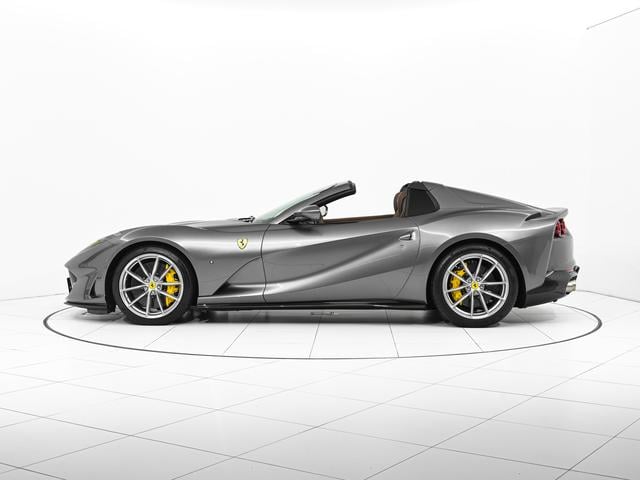 812GTS F1 DCT GrigioGTS LED付ステアリング フェラーリ認定中古車 メーカー保証付 フェラーリ・ロードサイドアシスタンス Ferrari Approved(8枚目)