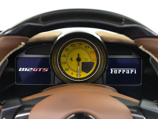 812GTS F1 DCT GrigioGTS LED付ステアリング フェラーリ認定中古車 メーカー保証付 フェラーリ・ロードサイドアシスタンス Ferrari Approved(12枚目)