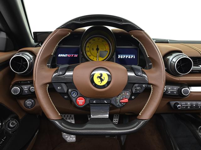 812GTS F1 DCT GrigioGTS LED付ステアリング フェラーリ認定中古車 メーカー保証付 フェラーリ・ロードサイドアシスタンス Ferrari Approved(13枚目)