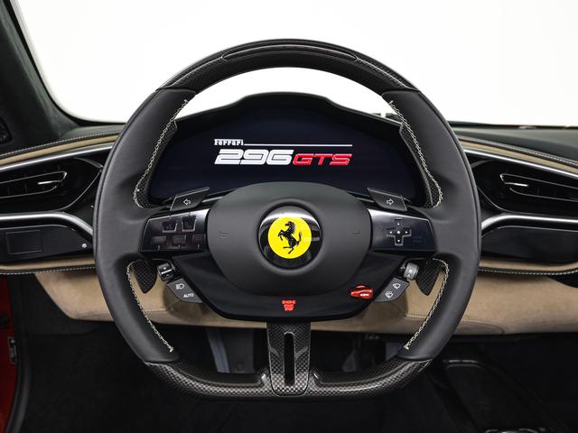 296GTS F1 DCT アップルカープレイ LED付ハンドル フェラーリ認定中古車 メーカー保証付 フェラーリ・ロードサイドアシスタンス Ferrari Approved(14枚目)
