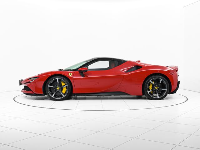 SF90スパイダー フェラーリ認定中古車 メーカー保証付 フェラーリ・ロードサイドアシスタンス Ferrari Approved(8枚目)