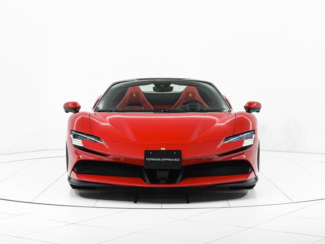 SF90スパイダー F1 DCT E4WD フェラーリ認定中古車 メーカー保証付 フェラーリ・ロードサイドアシスタンス Ferrari Approved(5枚目)