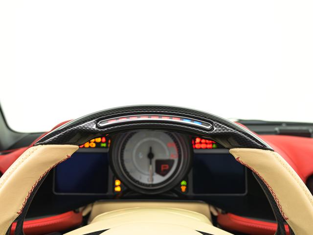 812GTS F1 DCT BiancoItalia LED付ステアリング フェラーリ認定中古車 メーカー保証付 フェラーリ・ロードサイドアシスタンス Ferrari Approved(14枚目)