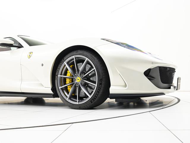 812GTS F1 DCT BiancoItalia LED付ステアリング フェラーリ認定中古車 メーカー保証付 フェラーリ・ロードサイドアシスタンス Ferrari Approved(21枚目)
