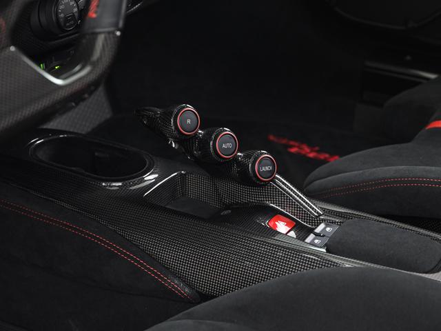 488ピスタ F1 DCT 20インチ鍛造ホイール レーシングシート フェラーリ認定中古車 メーカー保証付 フェラーリ・ロードサイドアシスタンス Ferrari Approved(17枚目)