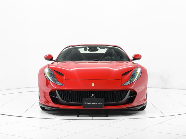 812GTS F1 DCT LED付ステアリング 20インチ鍛造ホイール フェラーリ認定中古車 メーカー保証付 フェラーリ・ロードサイドアシスタンス Ferrari Approved(5枚目)