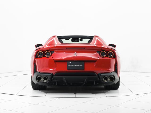 812GTS F1 DCT LED付ステアリング 20インチ鍛造ホイール フェラーリ認定中古車 メーカー保証付 フェラーリ・ロードサイドアシスタンス Ferrari Approved(6枚目)