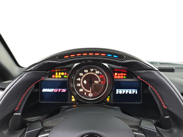 812GTS F1 DCT LED付ステアリング 20インチ鍛造ホイール フェラーリ認定中古車 メーカー保証付 フェラーリ・ロードサイドアシスタンス Ferrari Approved(14枚目)