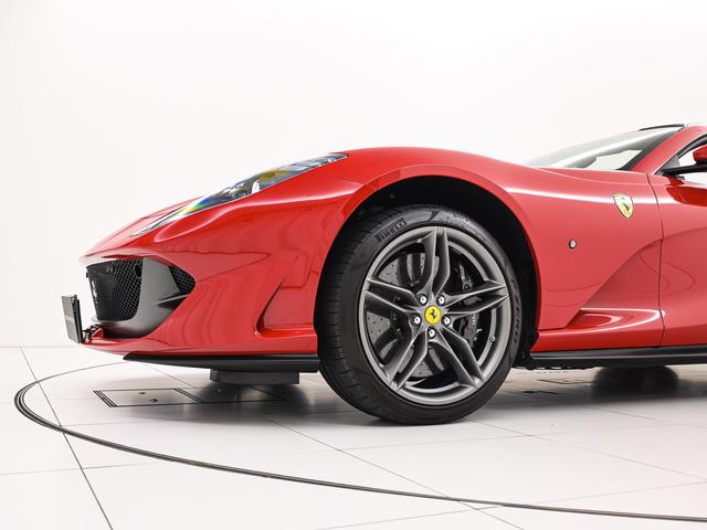 812GTS F1 DCT LED付ステアリング 20インチ鍛造ホイール フェラーリ認定中古車 メーカー保証付 フェラーリ・ロードサイドアシスタンス Ferrari Approved(20枚目)