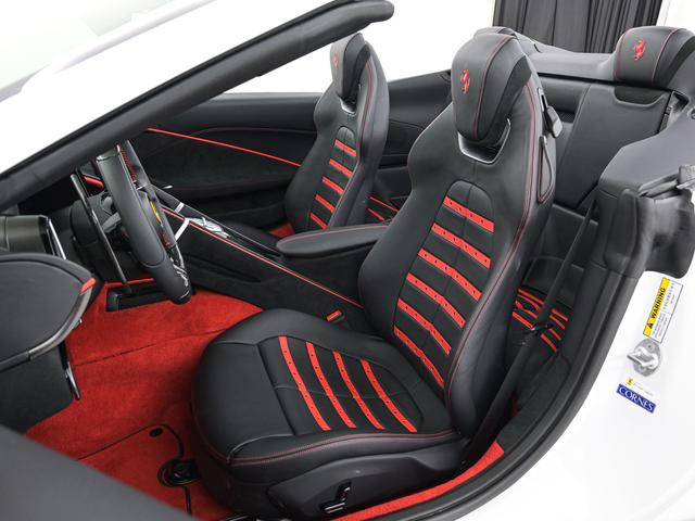 ローマスパイダー F1 DCT デイトナスタイルシート フェラーリ認定中古車 メーカー保証付 フェラーリ・ロードサイドアシスタンス Ferrari Approved(4枚目)