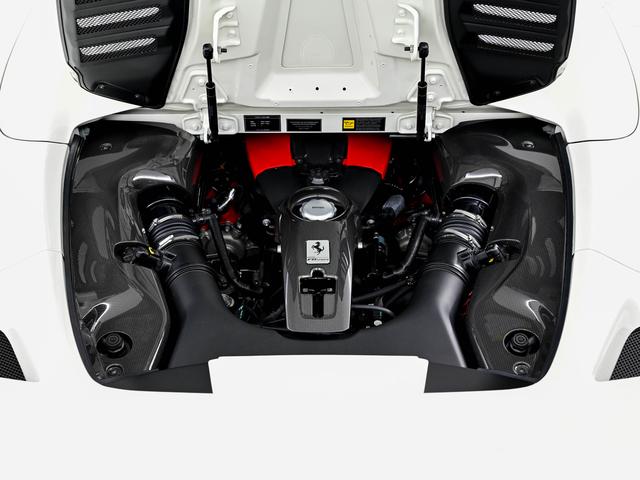 Ｆ８スパイダー Ｆ１　ＤＣＴ　ＬＥＤ付ステアリング　フェラーリ認定中古車　メーカー保証付　フェラーリ・ロードサイドアシスタンス　Ｆｅｒｒａｒｉ　Ａｐｐｒｏｖｅｄ（10枚目）