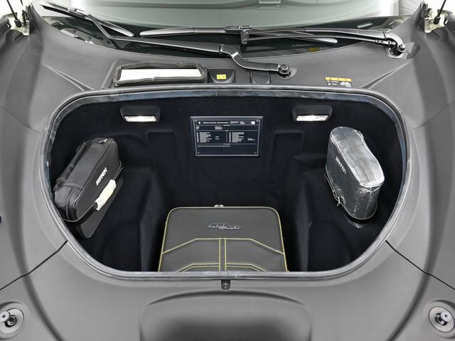 Ｆ８スパイダー Ｆ１　ＤＣＴ　ＬＥＤ付ステアリング　フェラーリ認定中古車　メーカー保証付　フェラーリ・ロードサイドアシスタンス　Ｆｅｒｒａｒｉ　Ａｐｐｒｏｖｅｄ（11枚目）