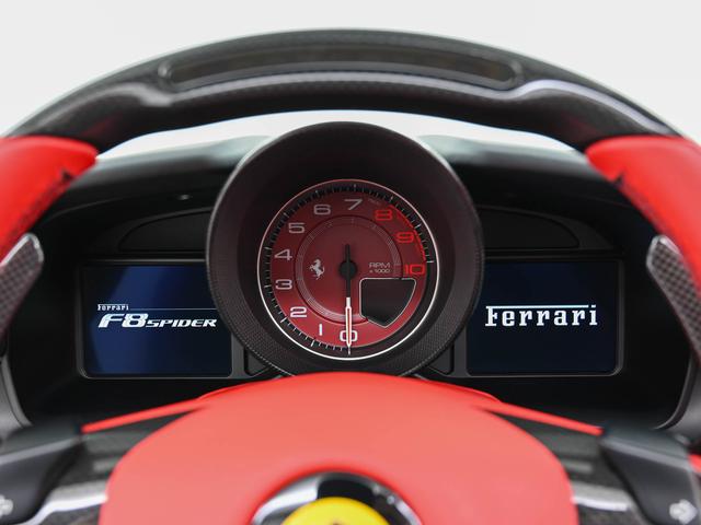 Ｆ８スパイダー Ｆ１　ＤＣＴ　ＬＥＤ付ステアリング　フェラーリ認定中古車　メーカー保証付　フェラーリ・ロードサイドアシスタンス　Ｆｅｒｒａｒｉ　Ａｐｐｒｏｖｅｄ（12枚目）
