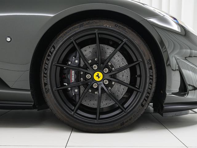 ８１２ＧＴＳ Ｆ１　ＤＣＴ　ＧｒｉｇｉｏＳｃｕｒｏ　フェラーリ認定中古車　正規ディーラー車　メーカー保証付　フェラーリ・ロードサイドアシスタンス　Ｆｅｒｒａｒｉ　Ａｐｐｒｏｖｅｄ（9枚目）