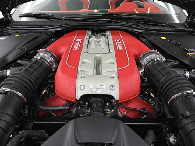 ８１２ＧＴＳ Ｆ１　ＤＣＴ　ＧｒｉｇｉｏＳｃｕｒｏ　フェラーリ認定中古車　正規ディーラー車　メーカー保証付　フェラーリ・ロードサイドアシスタンス　Ｆｅｒｒａｒｉ　Ａｐｐｒｏｖｅｄ（10枚目）