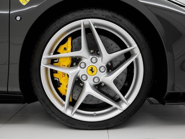 Ｆ８スパイダー Ｆ１　ＤＣＴ　Ｇｒｉｇｉｏ　Ｓｃｕｒｏ　フェラーリ認定中古車　正規ディーラー車　メーカー保証付　フェラーリ・ロードサイドアシスタンス　Ｆｅｒｒａｒｉ　Ａｐｐｒｏｖｅｄ（9枚目）
