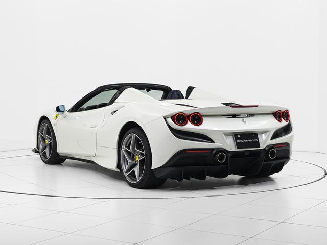 Ｆ８スパイダー Ｆ１　ＤＣＴ　ＢｉａｎｃｏＩｔａｌｉａ　フェラーリ認定中古車　正規ディーラー車　メーカー保証付　フェラーリ・ロードサイドアシスタンス　Ｆｅｒｒａｒｉ　Ａｐｐｒｏｖｅｄ（7枚目）