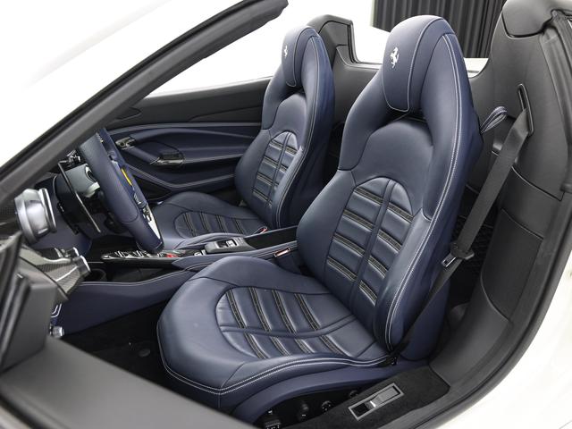 Ｆ８スパイダー Ｆ１　ＤＣＴ　ＢｉａｎｃｏＩｔａｌｉａ　フェラーリ認定中古車　正規ディーラー車　メーカー保証付　フェラーリ・ロードサイドアシスタンス　Ｆｅｒｒａｒｉ　Ａｐｐｒｏｖｅｄ（15枚目）