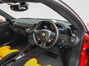 ４５８スペチアーレ ベースグレード　右ハンドル　ＬＥＤ付カーボン製ステアリング　カーボン製レーシングシート　２０インチ鍛造ホイール　内装アルカンターラ仕上げ（2枚目）