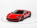 296シリーズはフェラーリのミッドリアエンジンスポーツのコンセプトをさらに進化させたモデルです。V6エンジンを採用し、PHEVモーターとの組み合わせで走りの楽しさを書き換えるモデルです。