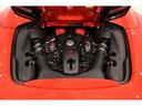 V8ツインターボエンジンを搭載。ダイレクトなレスポンスを楽しめ、扱いやすいエンジンです。胸をすくようなパワーはターボエンジンならではです。低回転からトルクもあり街乗りでも乗り易い特性です。