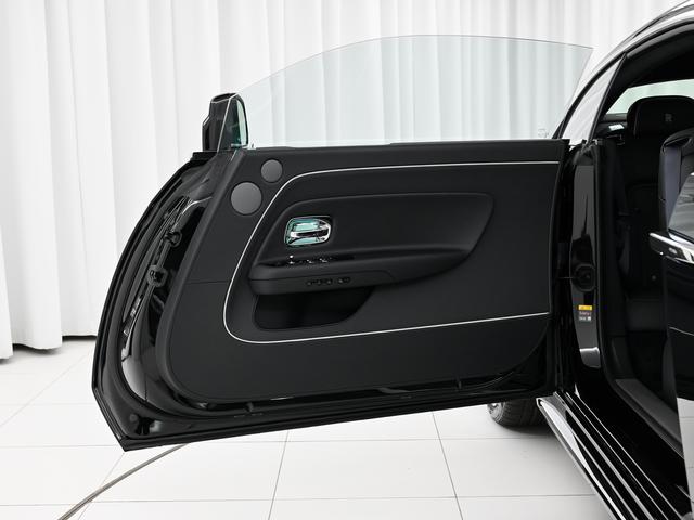 スペクター 　ロールス・ロイス・モーター・カーズ東京　　Ｒｏｌｌｓ　Ｒｏｙｃｅ　認定中古車　Ｐｒｏｖｅｎａｎｃｅ　メーカー保証付　ロードサイド・アシスタンス（17枚目）
