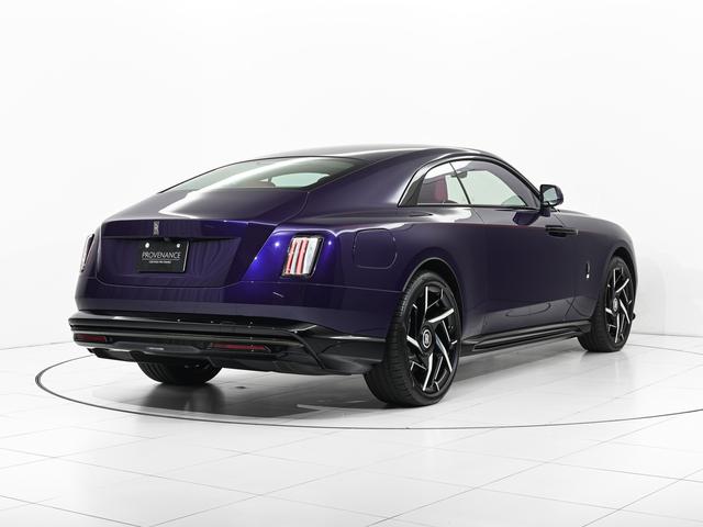 スペクター  2025モデル Black Badge SPECTRE Rolls Royce 認定中古車 Provenance メーカー保証付 ロードサイド・アシスタンス(4枚目)