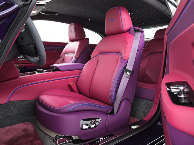 スペクター  2025モデル Black Badge SPECTRE Rolls Royce 認定中古車 Provenance メーカー保証付 ロードサイド・アシスタンス(11枚目)