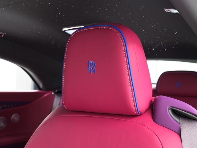 スペクター  2025モデル Black Badge SPECTRE Rolls Royce 認定中古車 Provenance メーカー保証付 ロードサイド・アシスタンス(13枚目)