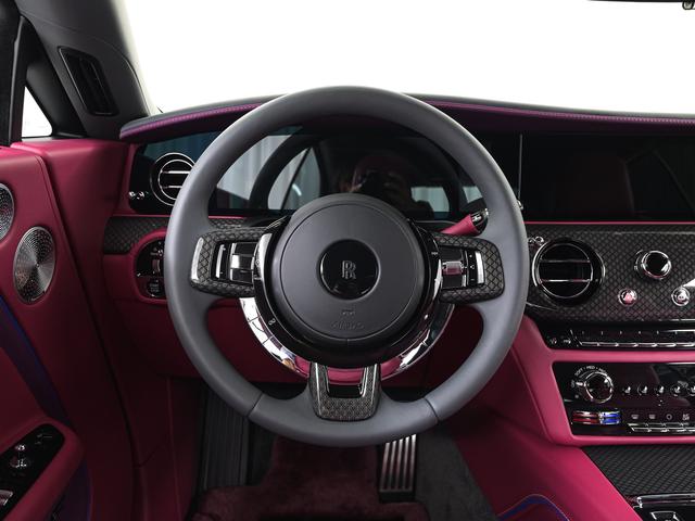 スペクター  2025モデル Black Badge SPECTRE Rolls Royce 認定中古車 Provenance メーカー保証付 ロードサイド・アシスタンス(17枚目)