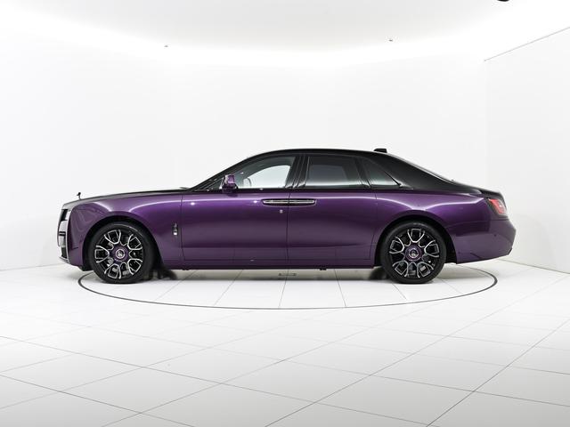ゴースト ブラックバッジ 6.75 4WD 2023モデル Rolls Royce 認定中古車 Provenance メーカー保証付 ロードサイド・アシスタンス(6枚目)