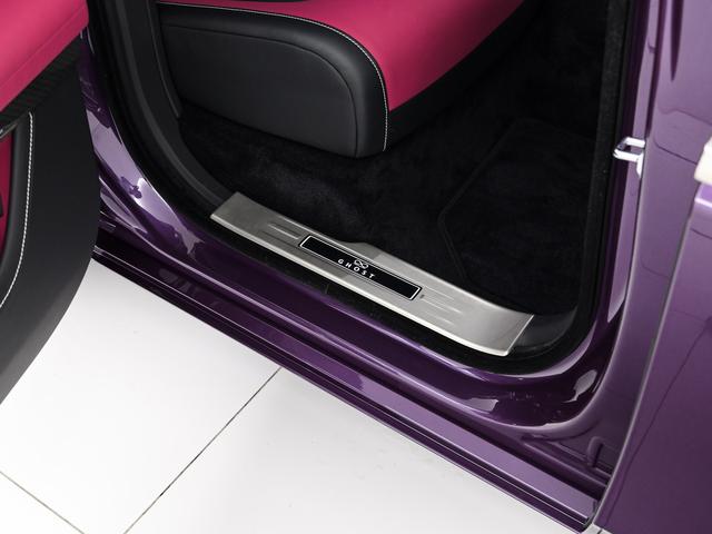 ゴースト ブラックバッジ 6.75 4WD 2023モデル Rolls Royce 認定中古車 Provenance メーカー保証付 ロードサイド・アシスタンス(22枚目)