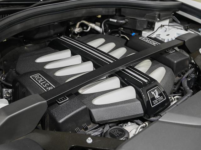 カリナン 2020モデルBlack Badge Cullinan Rolls Royce 認定中古車 Provenance メーカー保証付 ロードサイド・アシスタンス(8枚目)