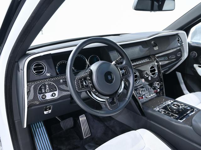 カリナン 2020モデルBlack Badge Cullinan Rolls Royce 認定中古車 Provenance メーカー保証付 ロードサイド・アシスタンス(10枚目)