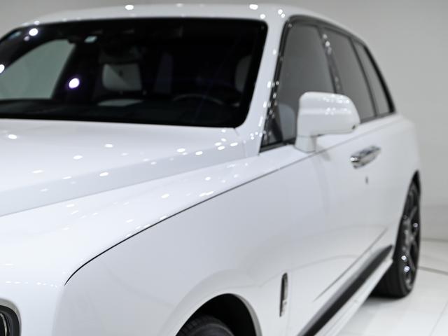 カリナン 2020モデルBlack Badge Cullinan Rolls Royce 認定中古車 Provenance メーカー保証付 ロードサイド・アシスタンス(22枚目)