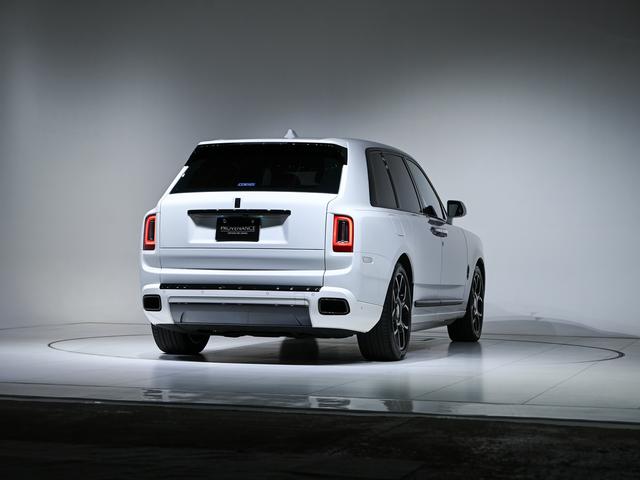 カリナン 2020モデルBlack Badge Cullinan Rolls Royce 認定中古車 Provenance メーカー保証付 ロードサイド・アシスタンス(25枚目)