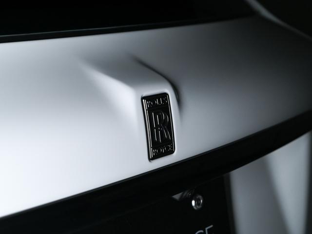 カリナン 2020モデルBlack Badge Cullinan Rolls Royce 認定中古車 Provenance メーカー保証付 ロードサイド・アシスタンス(26枚目)