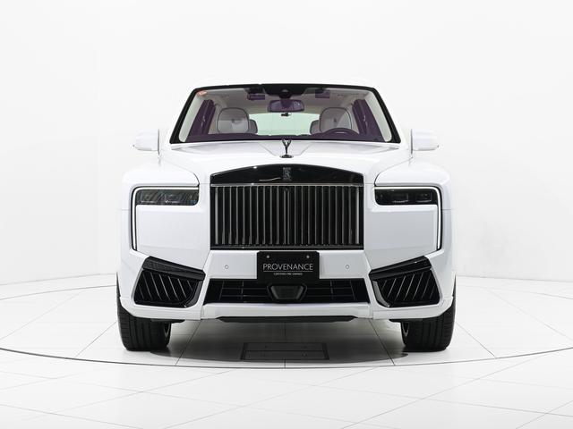 カリナン 6.75 4WD 2025モデル Rolls Royce 認定中古車 Provenance メーカー保証付 ロードサイド・アシスタンス(2枚目)