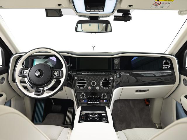 カリナン 6.75 4WD 2025モデル Rolls Royce 認定中古車 Provenance メーカー保証付 ロードサイド・アシスタンス(17枚目)