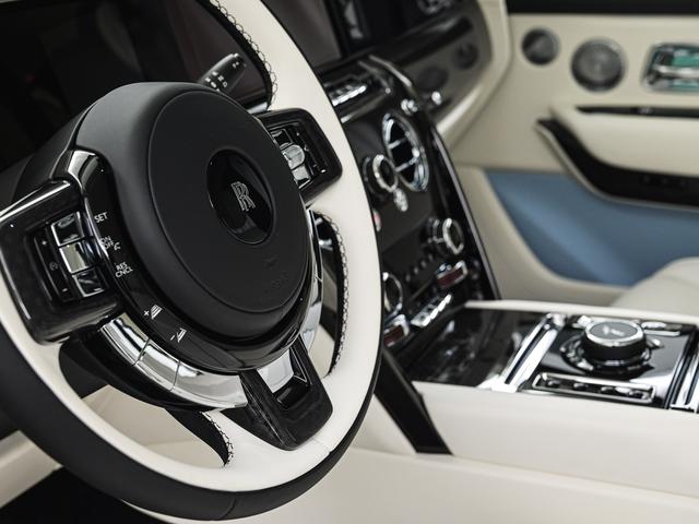 カリナン 6.75 4WD 2025モデル Rolls Royce 認定中古車 Provenance メーカー保証付 ロードサイド・アシスタンス(27枚目)